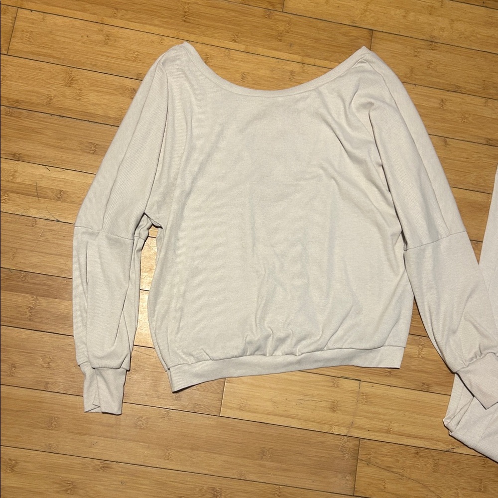 Chic Cream Pajama Set - Picture 2 of 6